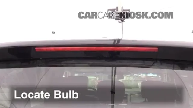 2011 Infiniti QX56 5.6L V8 Luces Luz de freno central (reemplazar foco)